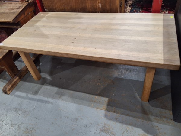 Lot 236 - COFFEE TABLE