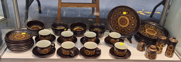 Lot 1224 - VINTAGE STONEWARE