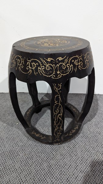 Lot 144 - CHINESE STOOL