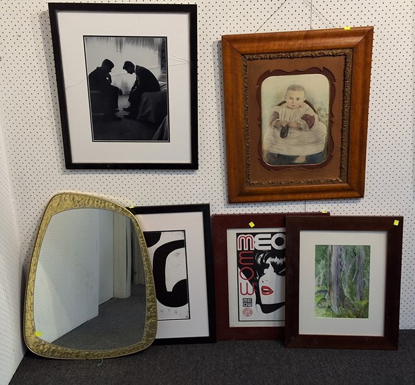 Lot 1249 - HOME DECOR
