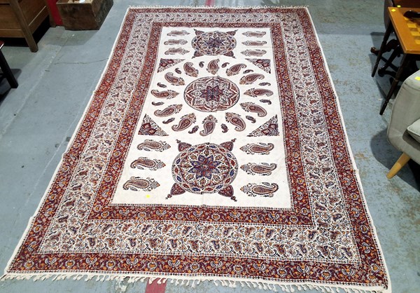 Lot 418 - ISFAHAN GHALAMKAR