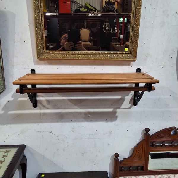 Lot 357 - WALL SHELF
