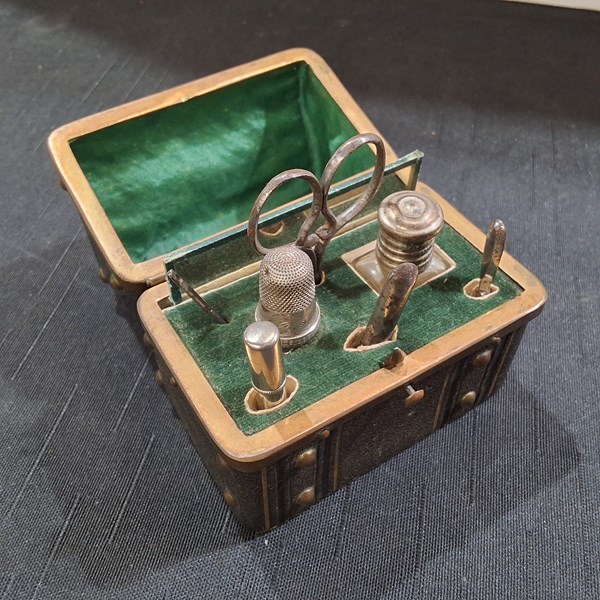 Lot 1161 - ETUI