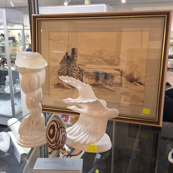 Lot 1197 - HOME DECOR