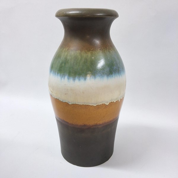 Lot 1337 - FLOORVASE