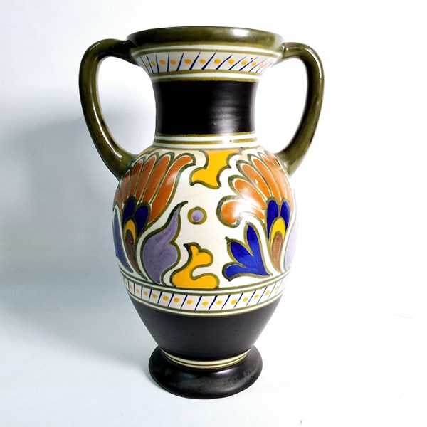 Lot 1223 - GOUDA VASE