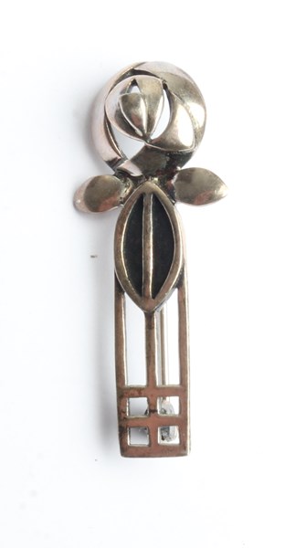 Lot 1079 - SILVER BROOCH
