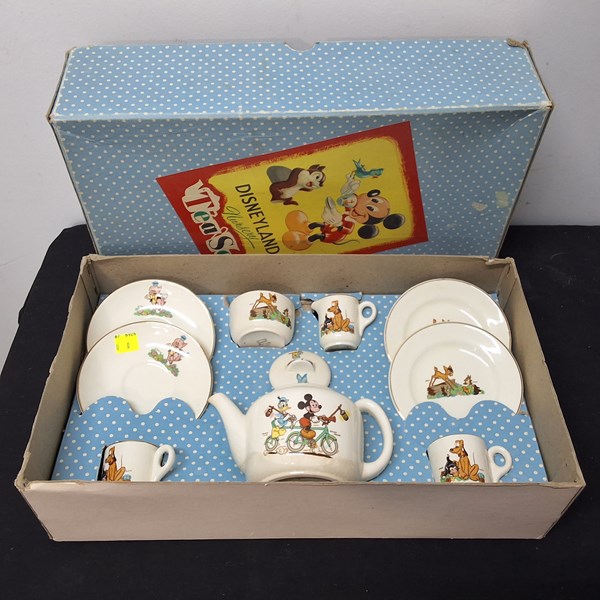 Lot 1254 - BESWICK TEA SET
