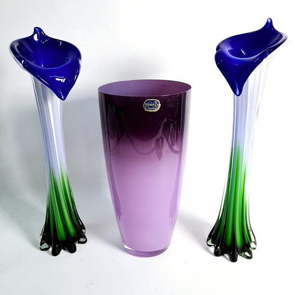 Lot 1395 - COLOURED GLASS VASES