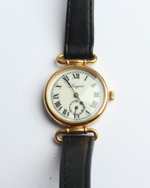 Lot 1101 - LONGINES WRIST WATCH