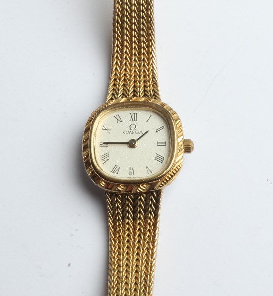 Lot 1095 - OMEGA WATCH