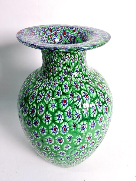 Lot 1214 - MURANO GLASS VASE