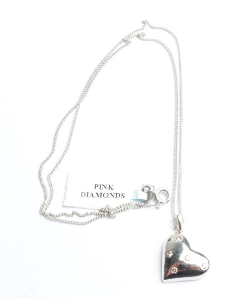 Lot 1059 - GOLD NECKLACE