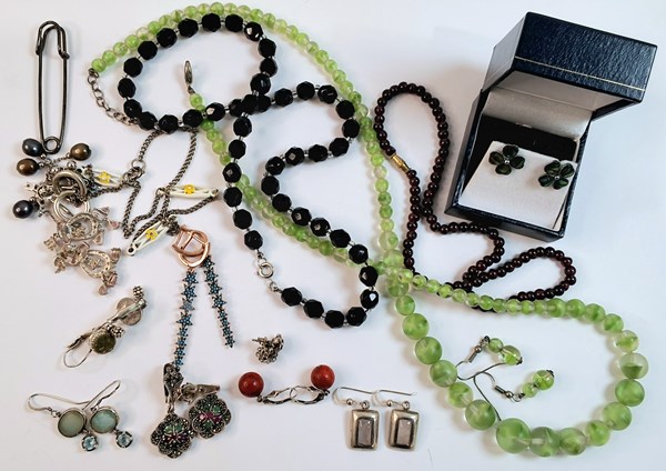 Lot 1119 - JEWELLERY