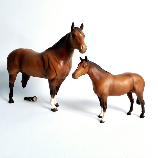 Lot 1245 - BESWICK HORSES
