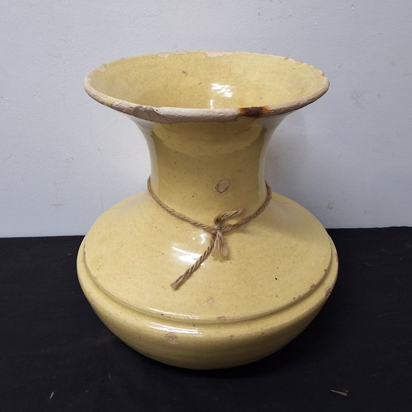Lot 1540 - BOSLEY SPITTOON