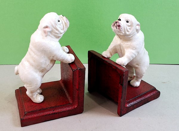Lot 1375 - BOOKENDS