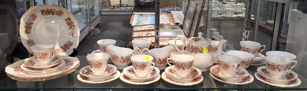 Lot 1448 - FLORAL CHINA