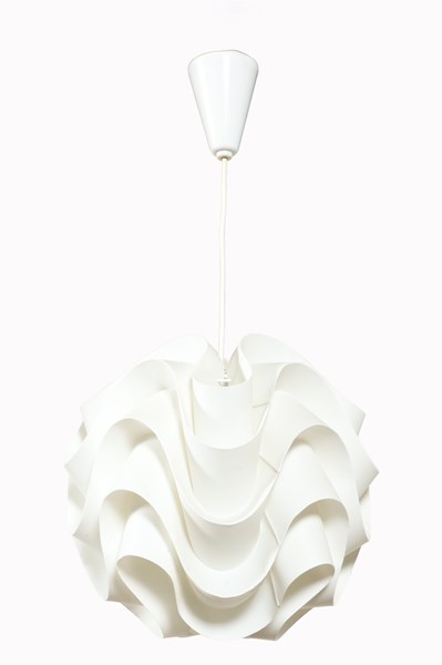 Lot 51 - MODEL 172 HANGING PENDANT LIGHT