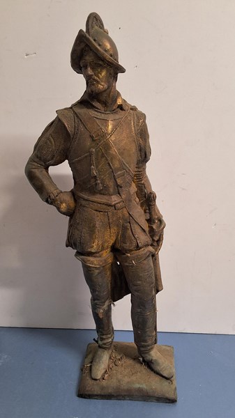 Lot 1172 - SOLDIER FIGURE