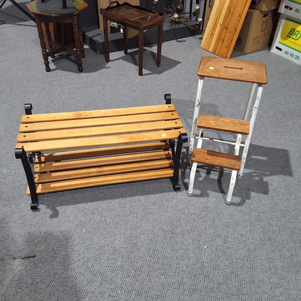 Lot 225 - SHELF AND STOOL