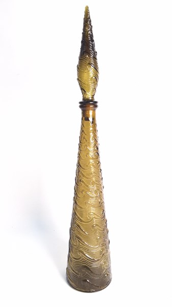 Lot 1300 - GENIE BOTTLE