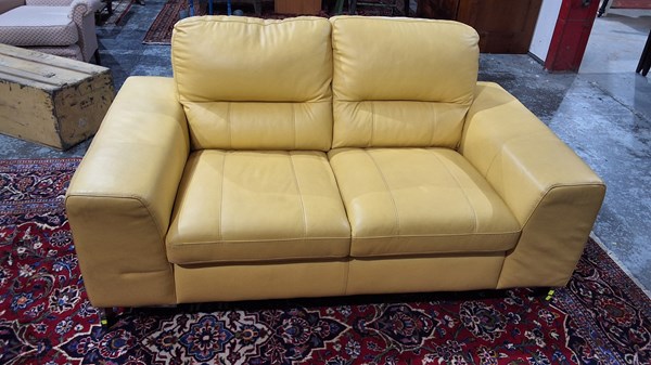 Lot 159 - COUCH