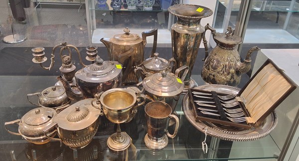Lot 1325 - SILVER PLATE