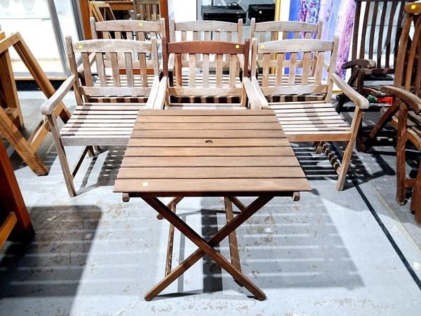 Lot 411 - OUTDOOR FURNITURE