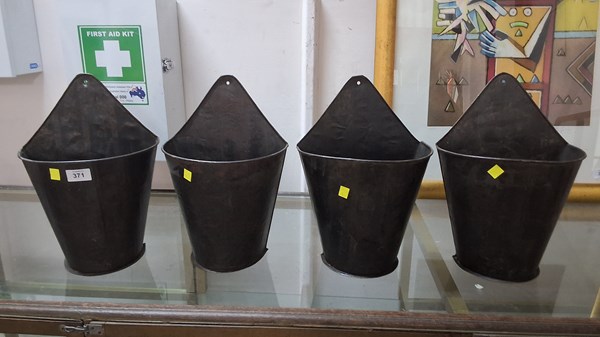Lot 371 - WALL POCKETS