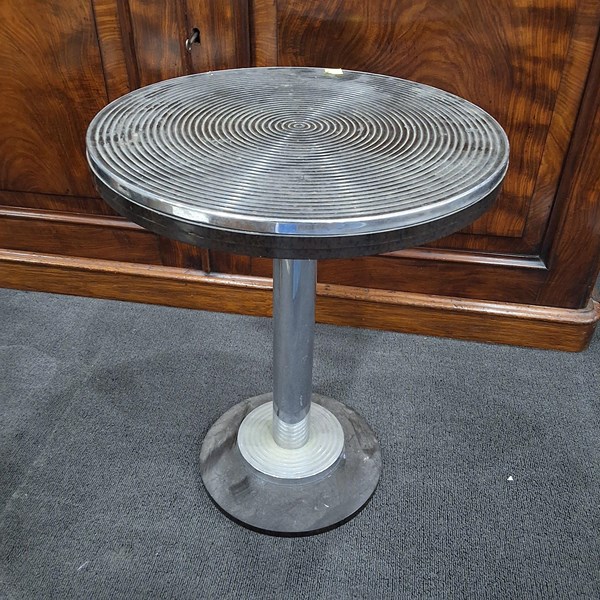 Lot 350 - SIDE TABLE