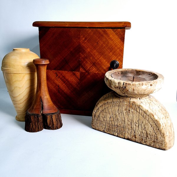 Lot 1346 - TIMBER HOMEWARES