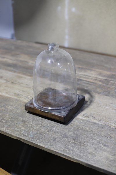 Lot 188 - CLOCHE