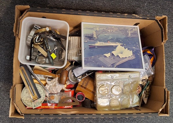Lot 1210 - COLLECTABLES