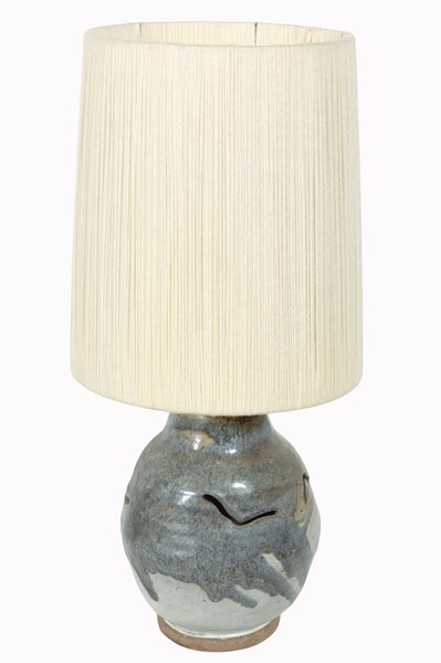 Lot 69 - TABLE LAMP