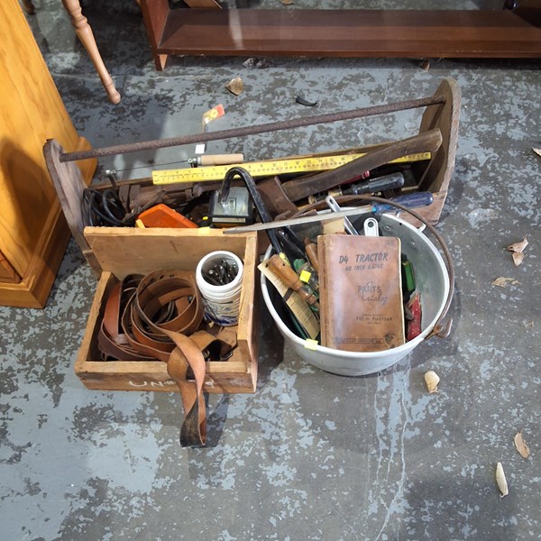 Lot 243 - TOOLS