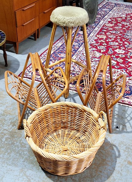 Lot 345 - CANEWARE LOT