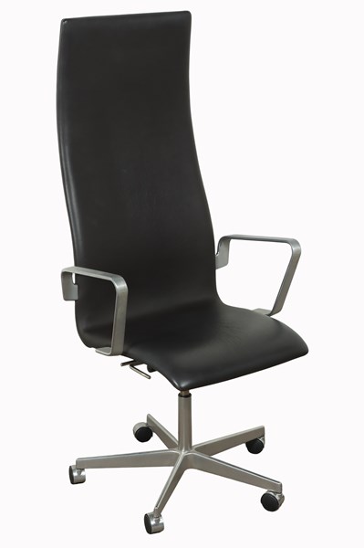 Lot 190 - OXFORD CHAIR