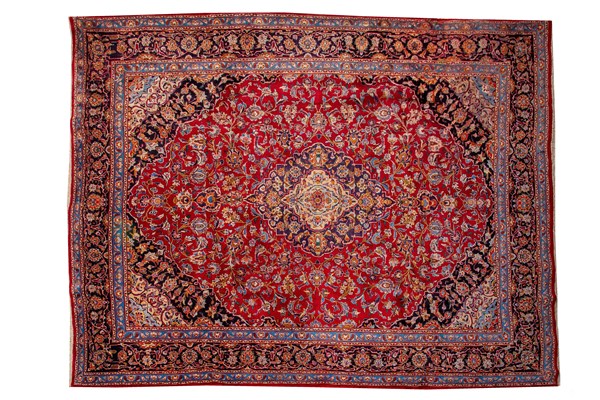 Lot 132 - PERSIAN RUG