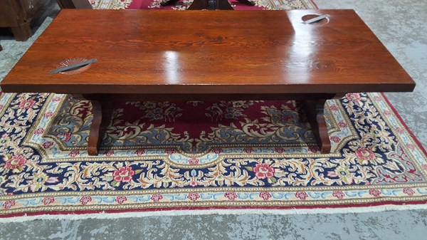 Lot 146 - COFFEE TABLE