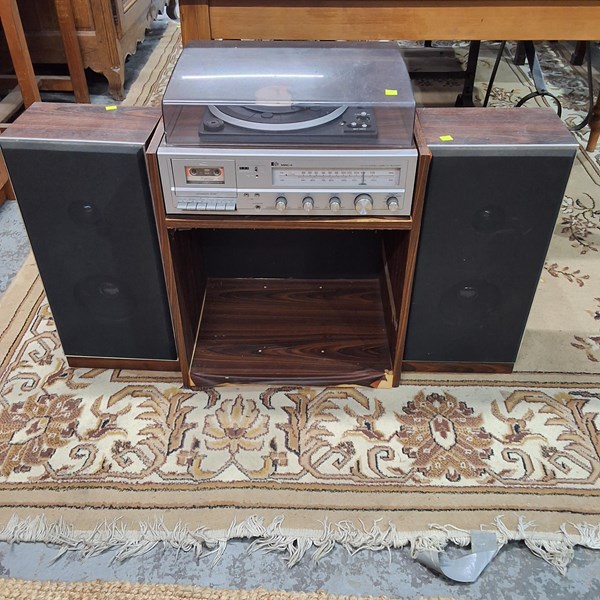 Lot 279 - HIFI UNIT