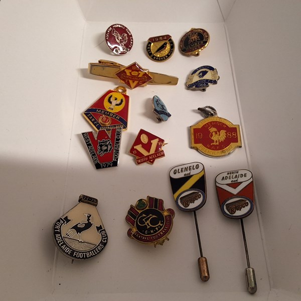 Lot 1060 - SANFL BADGES
