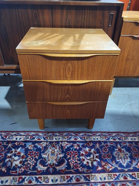 Lot 339 - BEDSIDE CABINET