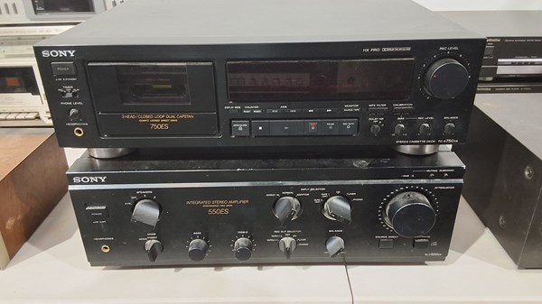 Lot 290 - STEREO LOT