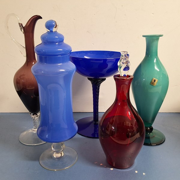 Lot 1352 - ART GLASS