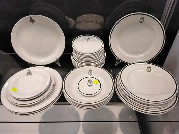 Lot 1328 - CHINAWARE