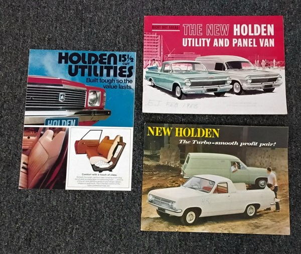 Lot 1362 - CAR SALEs brochures