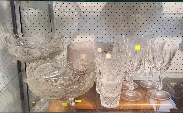 Lot 1297 - GLASS & CRYSTAL