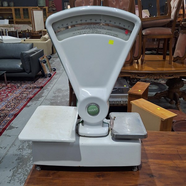 Lot 217 - SCALES