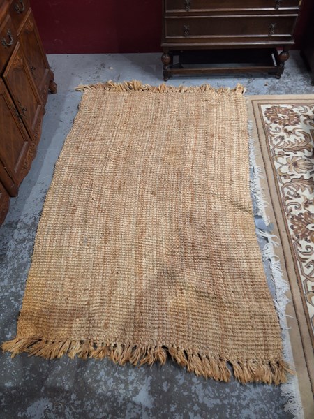 Lot 56 - FLOOR MAT